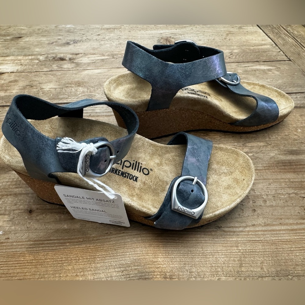 NEW Birkenstock Papillio Soley Ring-Buckle
Nubuk Leather EU 38 US 7 $150 - Picture 10 of 15